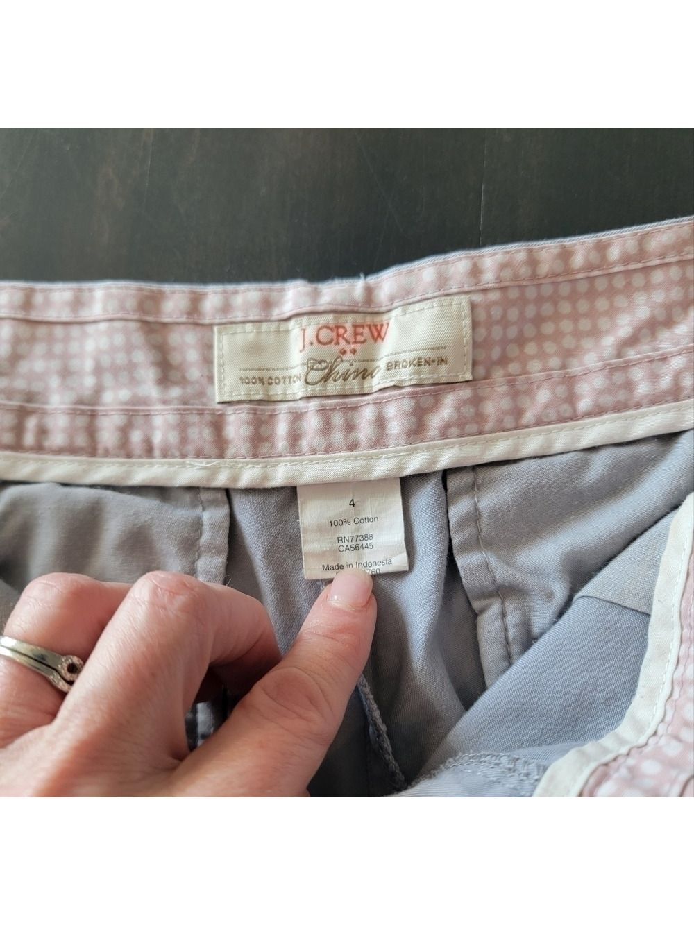 J. Crew Light Gray 100% Cotton Weathered Broken In Chino Shorts Size 4 - Picture 6 of 8